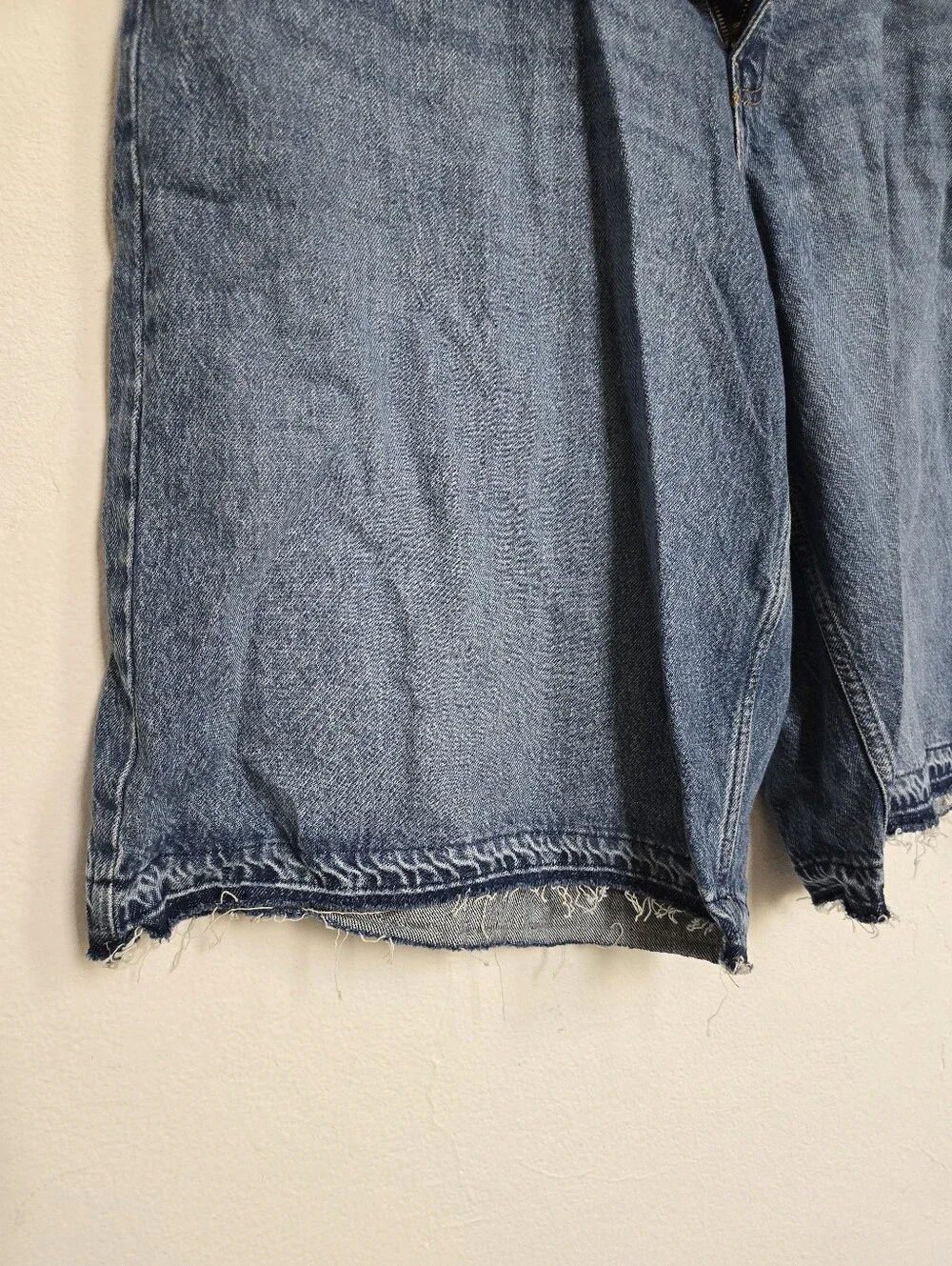 Ashley Graham Jorts Denim Bermuda Shorts Raw Hem Medium Wash Plus 14W